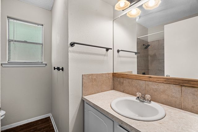 5812 Haney Drive, Watauga, TX 76148