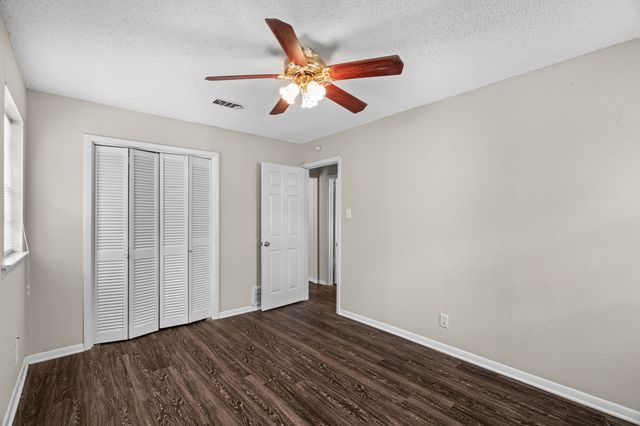 5812 Haney Drive, Watauga, TX 76148