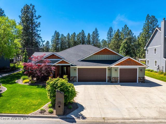 704 N DUNDEE DR, Post Falls, ID 83854
