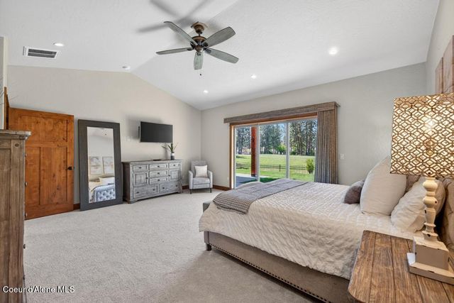 704 N DUNDEE DR, Post Falls, ID 83854