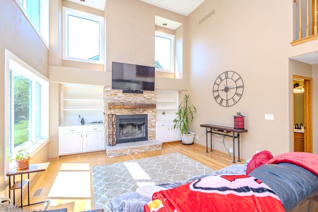 5509 Kings Row, Johnston, IA 50131