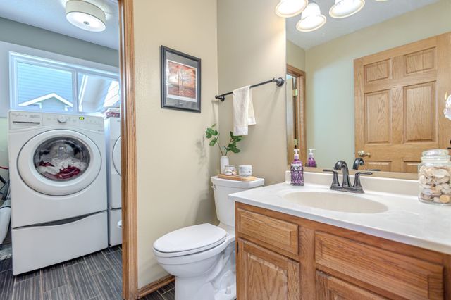 5509 Kings Row, Johnston, IA 50131