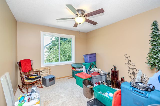 5509 Kings Row, Johnston, IA 50131