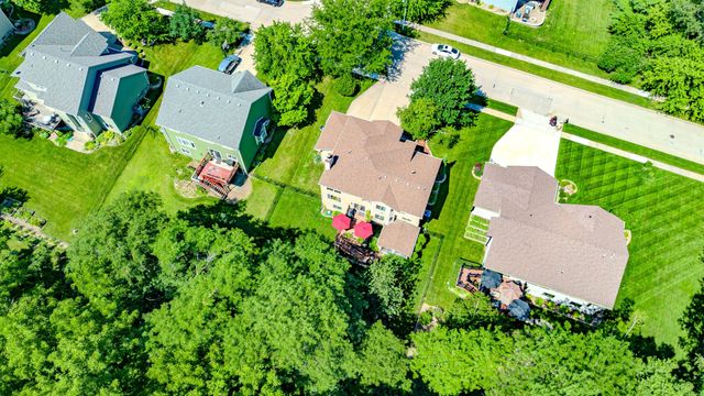 5509 Kings Row, Johnston, IA 50131