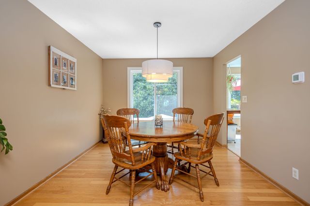5509 Kings Row, Johnston, IA 50131