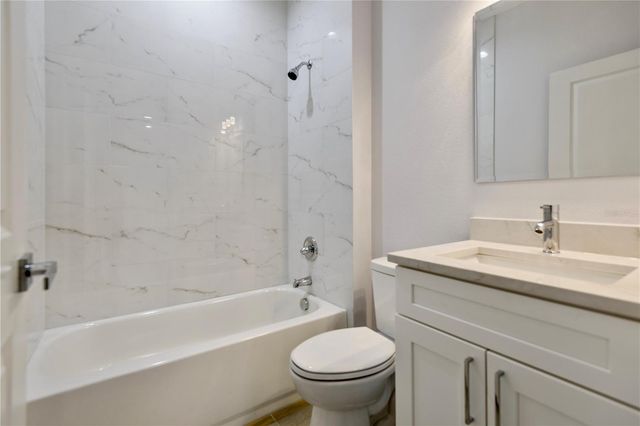 959 11TH AVENUE, Deland, FL 32724