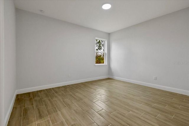 959 11TH AVENUE, Deland, FL 32724