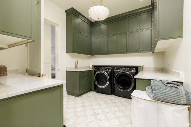 3384 E SEEGMILLER DR, St. George, UT 84790