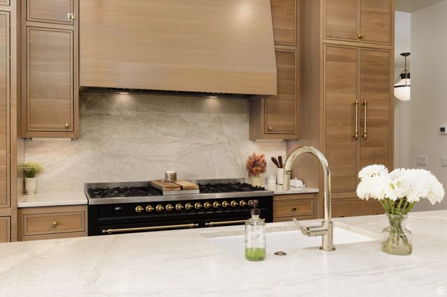 3384 E SEEGMILLER DR, St. George, UT 84790