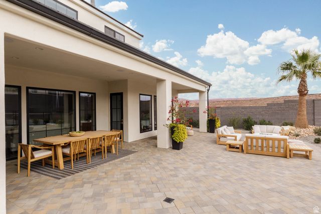 3384 E SEEGMILLER DR, St. George, UT 84790