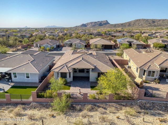 7235 W Secret Bluff Pass, Marana, AZ 85658