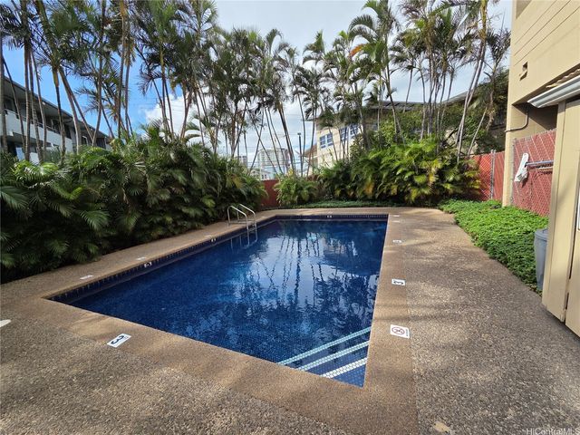2474 Kapiolani Boulevard 504, Honolulu, HI 96826