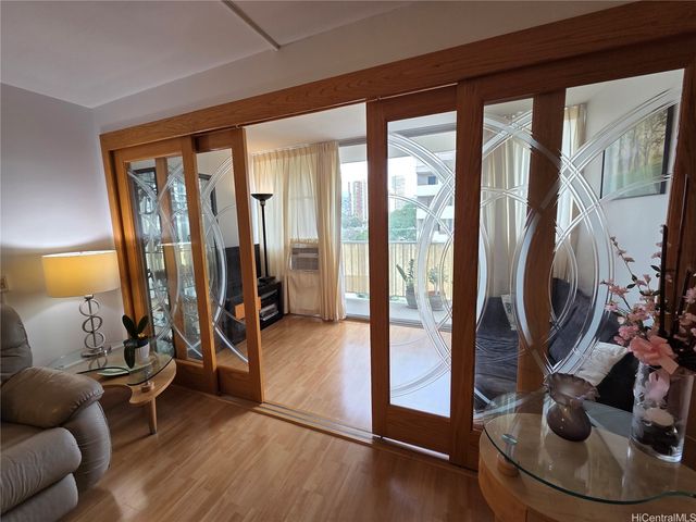 2474 Kapiolani Boulevard 504, Honolulu, HI 96826