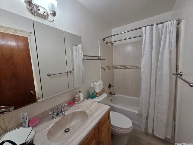 2474 Kapiolani Boulevard 504, Honolulu, HI 96826