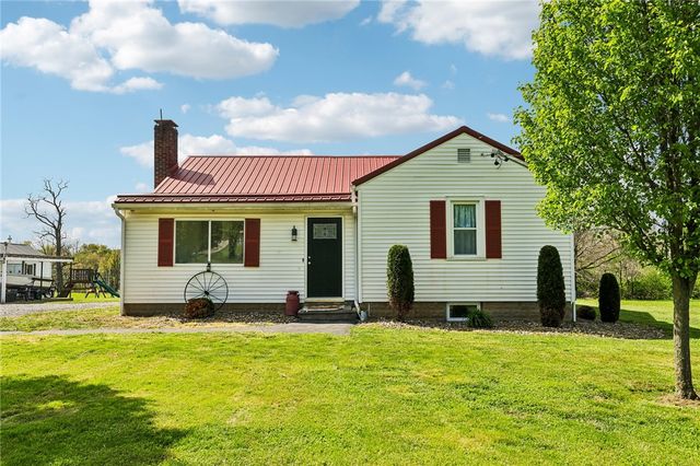 2017 Eastbrook Road, Hickory Twp, PA 16101