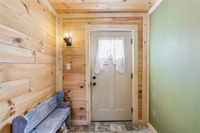2017 Eastbrook Road, Hickory Twp, PA 16101