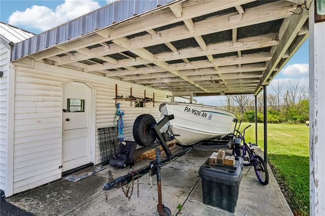 2017 Eastbrook Road, Hickory Twp, PA 16101