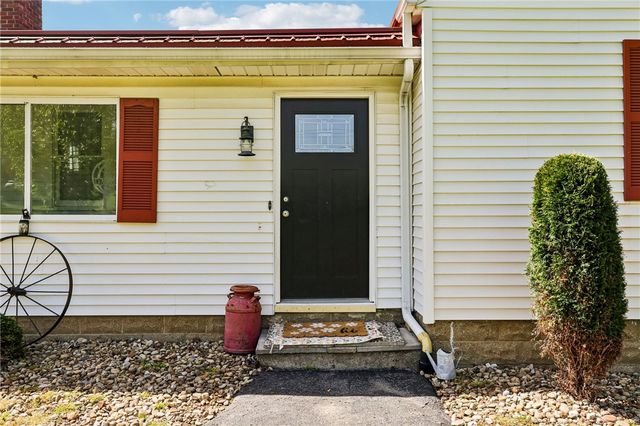2017 Eastbrook Road, Hickory Twp, PA 16101