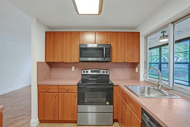 9351 Lime Bay Boulevard 201, Tamarac, FL 33321