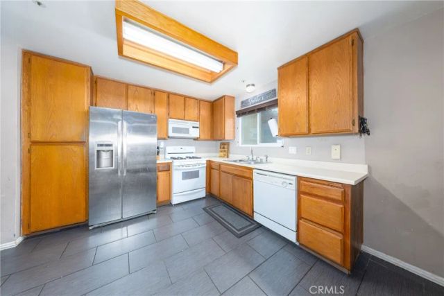 8934 Sultana, Fontana, CA 92335