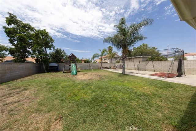 8934 Sultana, Fontana, CA 92335