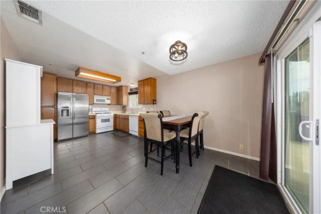 8934 Sultana, Fontana, CA 92335