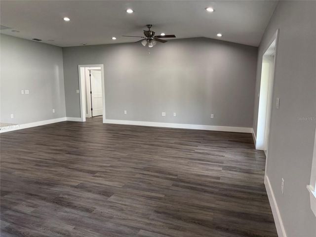 11734 ORANGE COURT, Dade City, FL 33525