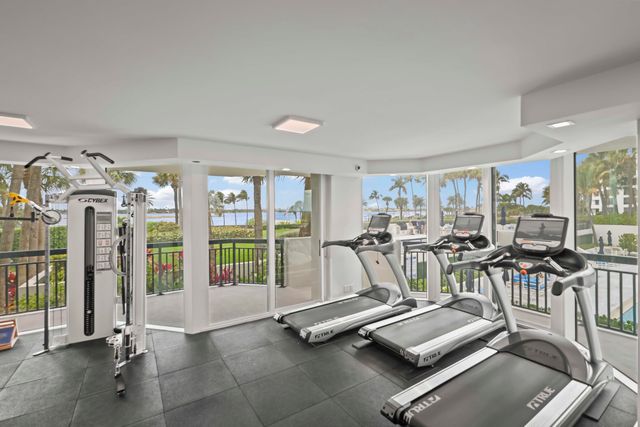 3140 S Ocean Boulevard 506s, Palm Beach, FL 33480