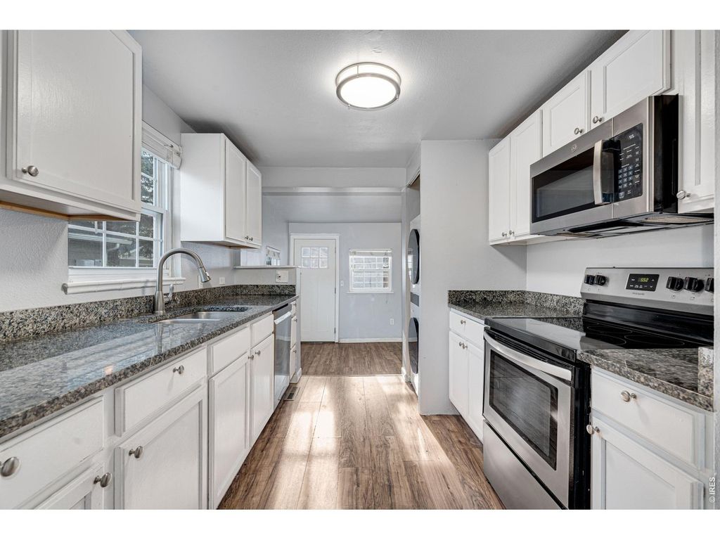 1301 S Wolff St, Denver, CO 80219
