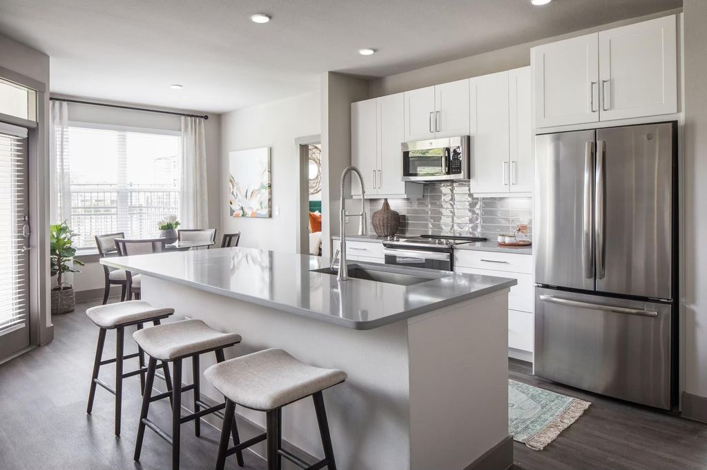 14700 Vintage Preserve Parkway B1, Houston, TX 77070