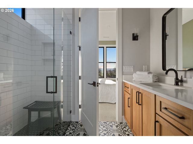 14014 Nw 57TH Ave, Vancouver, WA 98685