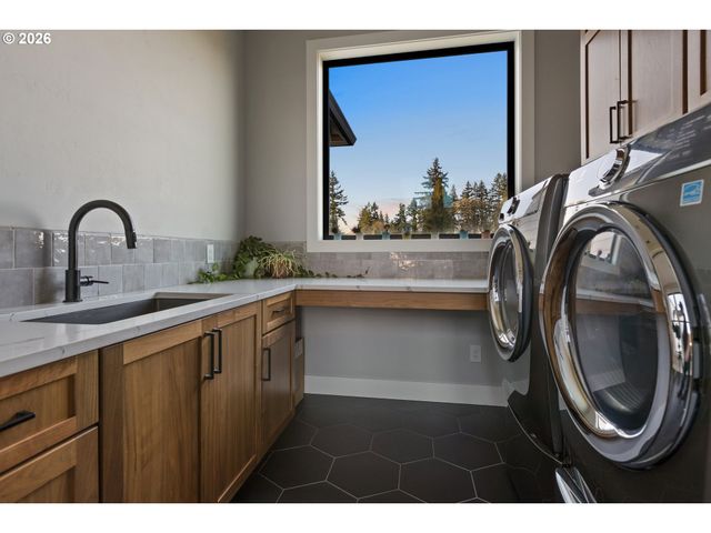 14014 Nw 57TH Ave, Vancouver, WA 98685