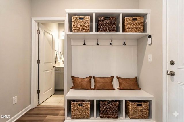 725 Sage Oak Lane, Holly Springs, NC 27540