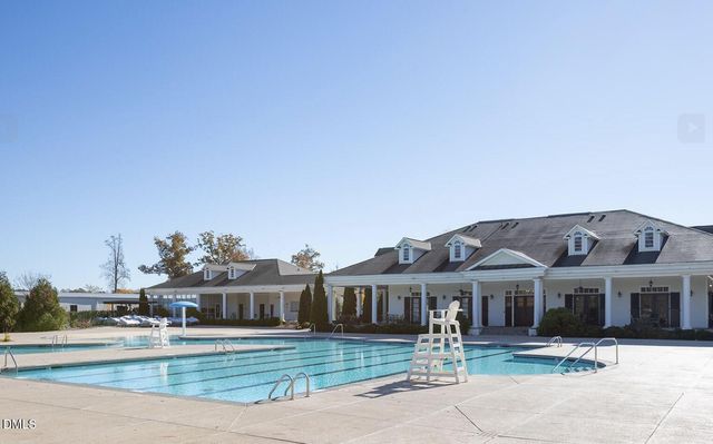 725 Sage Oak Lane, Holly Springs, NC 27540