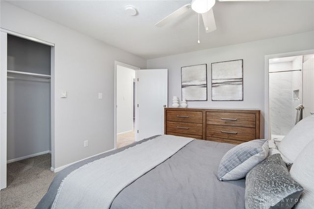 8543 Kingston Drive, Franklin, OH 45005
