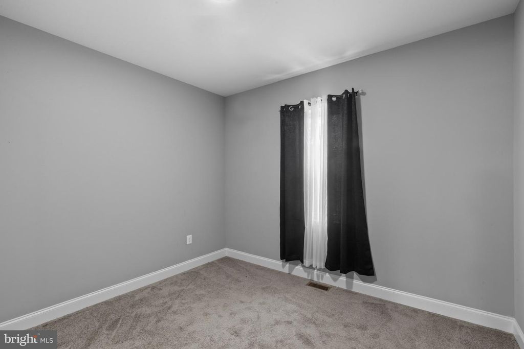 Image 18 of property listing at 2918 ALLENDALE RD, Baltimore, MD 21216