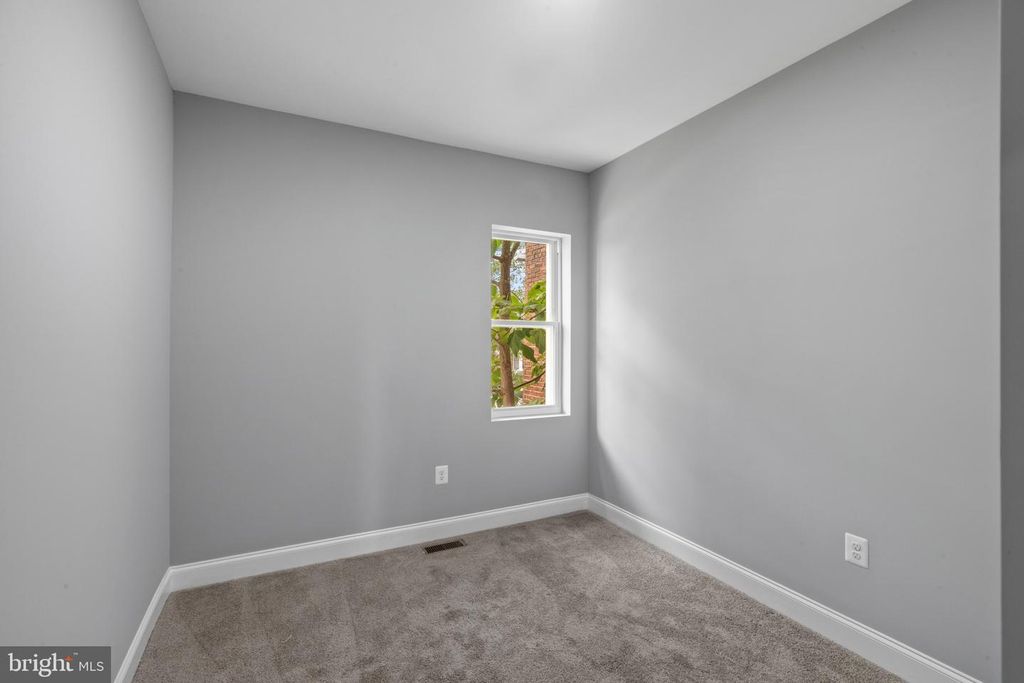Image 20 of property listing at 2918 ALLENDALE RD, Baltimore, MD 21216