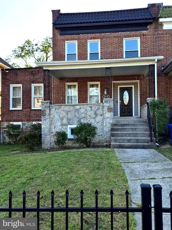 Image 3 of property listing at 2918 ALLENDALE RD, Baltimore, MD 21216