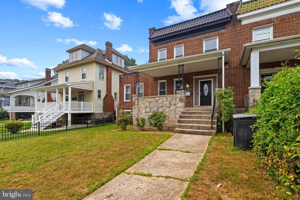 Image 43 of property listing at 2918 ALLENDALE RD, Baltimore, MD 21216