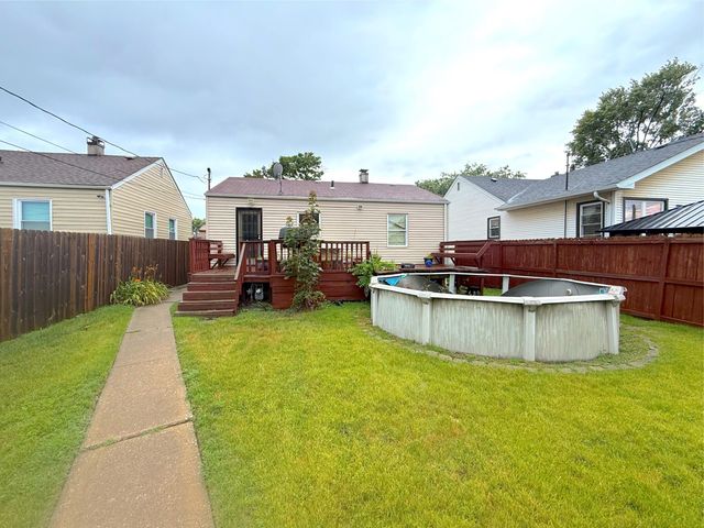 5609 Baring Avenue, East Chicago, IN 46312