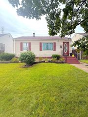 5609 Baring Avenue, East Chicago, IN 46312