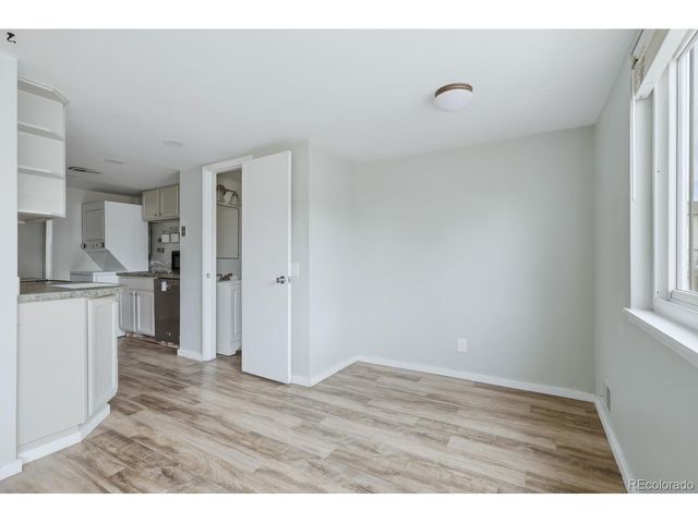 3354 S Flower St 4-14, Lakewood, CO 80227