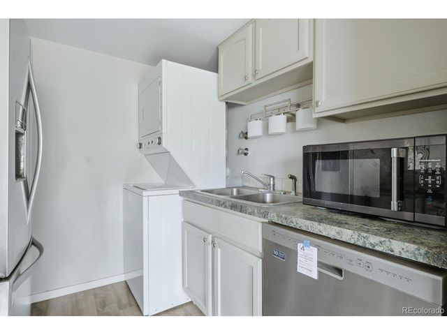 3354 S Flower St 4-14, Lakewood, CO 80227