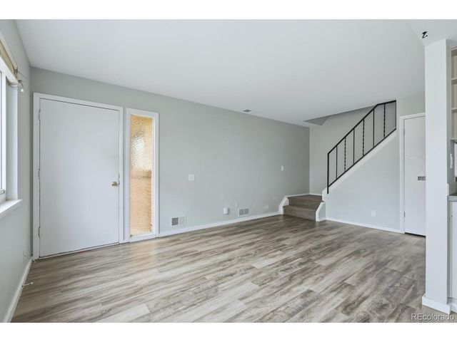 3354 S Flower St 4-14, Lakewood, CO 80227