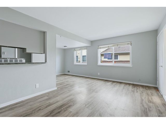 3354 S Flower St 4-14, Lakewood, CO 80227