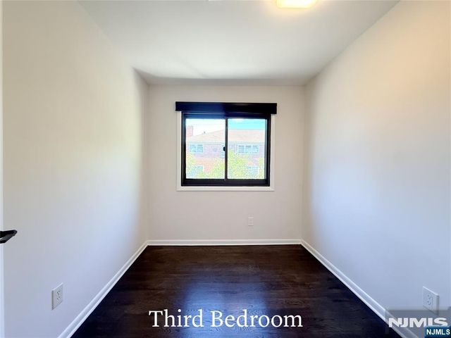 1537 John Street 7, Fort Lee, NJ 07024