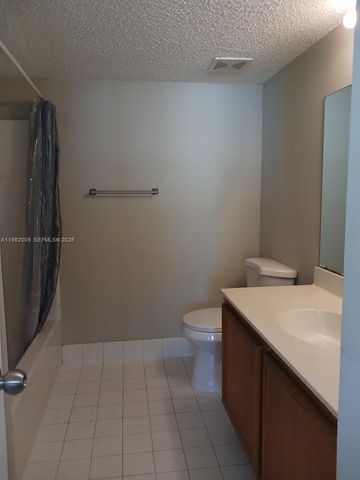 9905 westwood dr 23, Tamarac, FL 33321