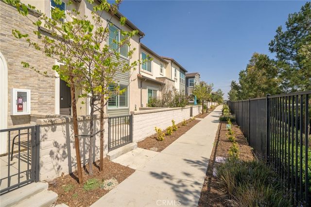 3580 E Lantern Paseo 142, Ontario, CA 91761