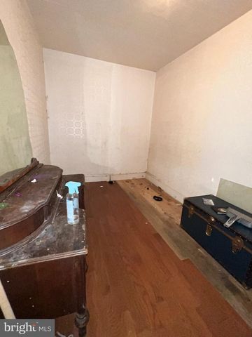 2215 W SEYBERT ST, Philadelphia, PA 19121