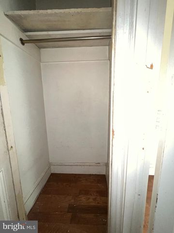 2215 W SEYBERT ST, Philadelphia, PA 19121